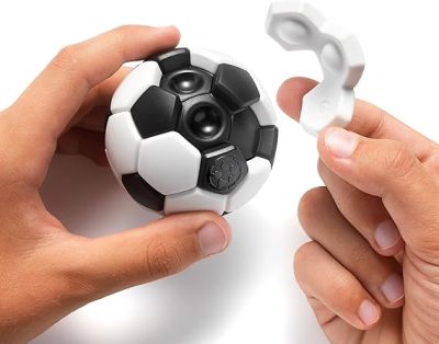Image 2 of SmartGames, Plug & Play Ball, 3D Puzzle Challenge, Ages 6+  (£9.99)