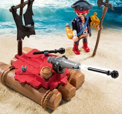 Image 2 of PLAYMOBIL PIRATES SMALL CARRY CASE (£10.99)